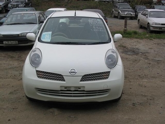 2002 Nissan March