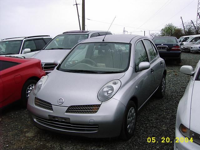 2002 Nissan March