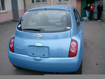 2002 Nissan March
