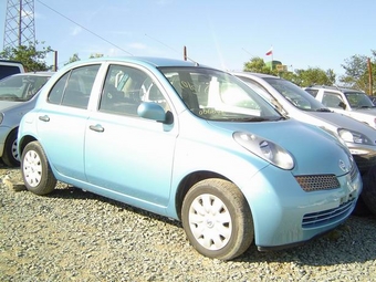 2002 Nissan March