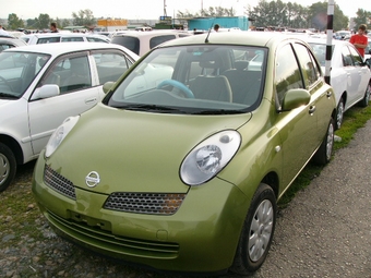 2002 Nissan March