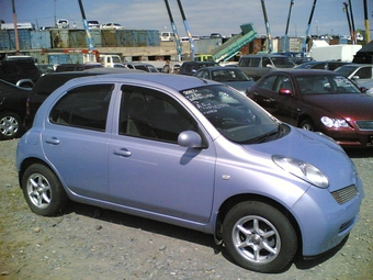 2002 Nissan March