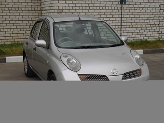 2002 Nissan March