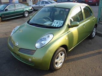 2002 Nissan March