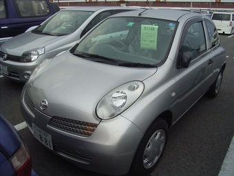 2002 Nissan March