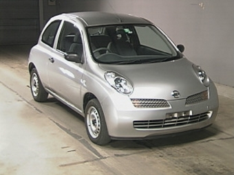 2002 Nissan March