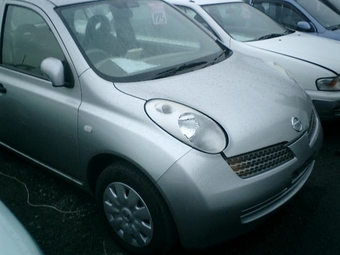 2002 Nissan March