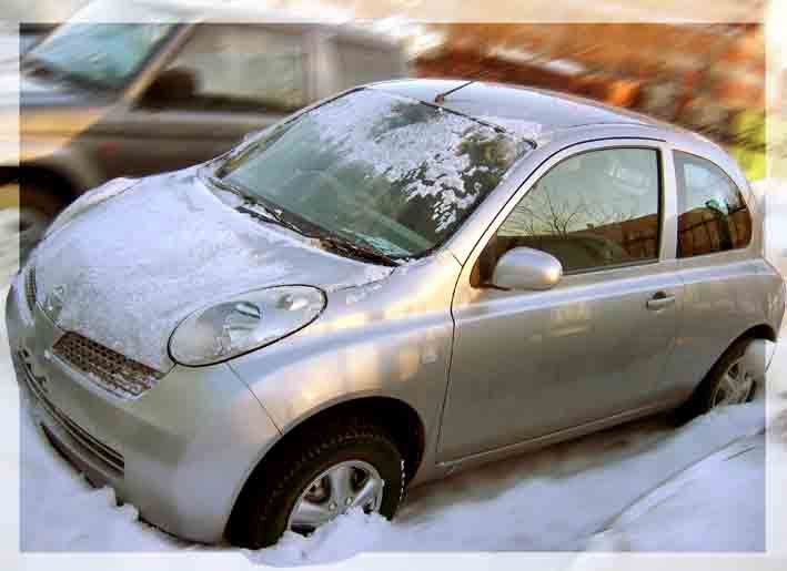 2002 Nissan March