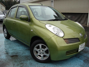 2002 Nissan March