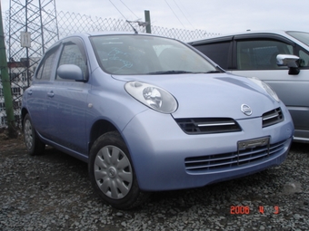 2002 Nissan March