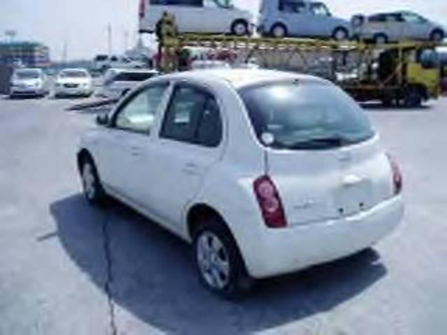 2002 Nissan March