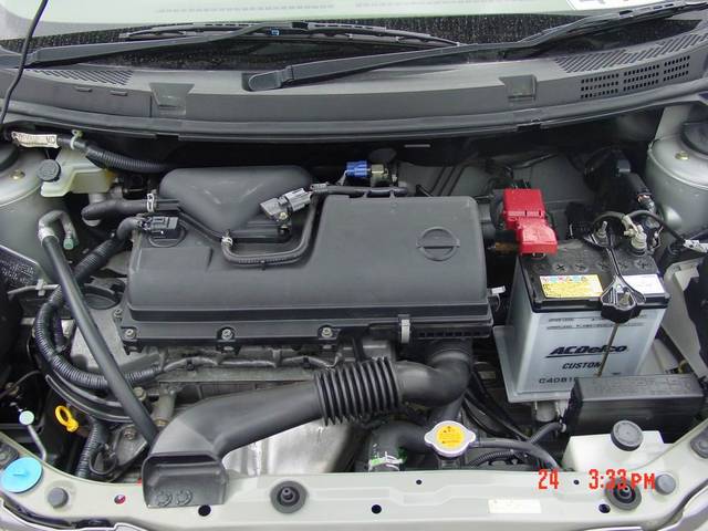 2002 Nissan March