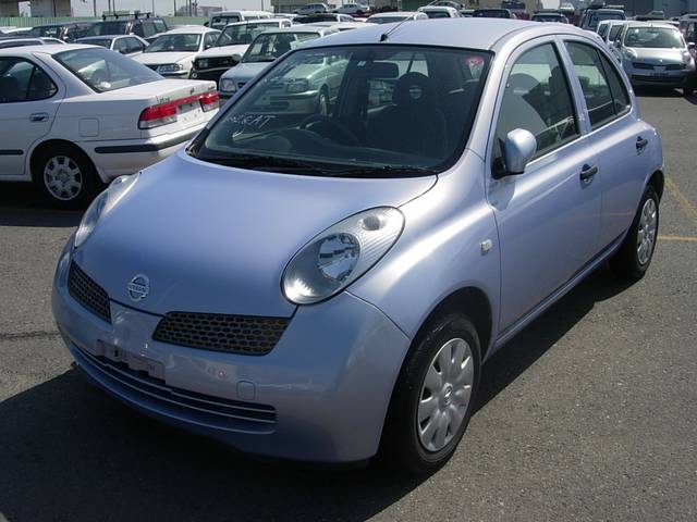 2002 Nissan March