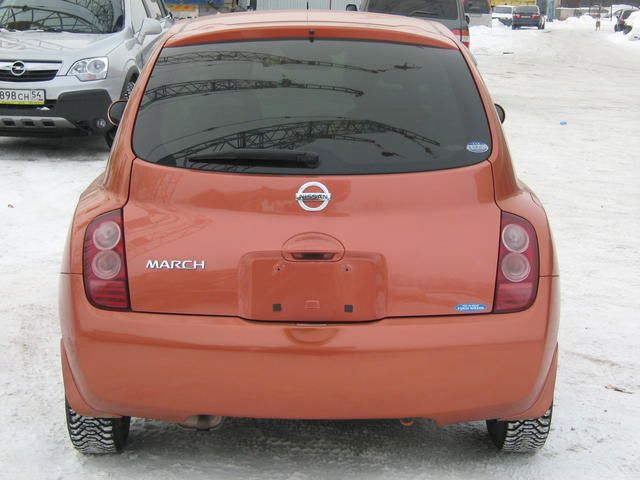2002 Nissan March