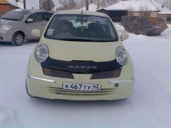 Nissan March
