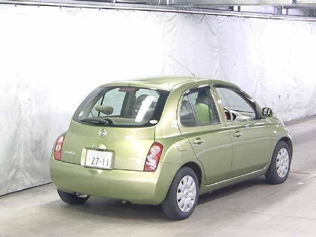 2002 Nissan March