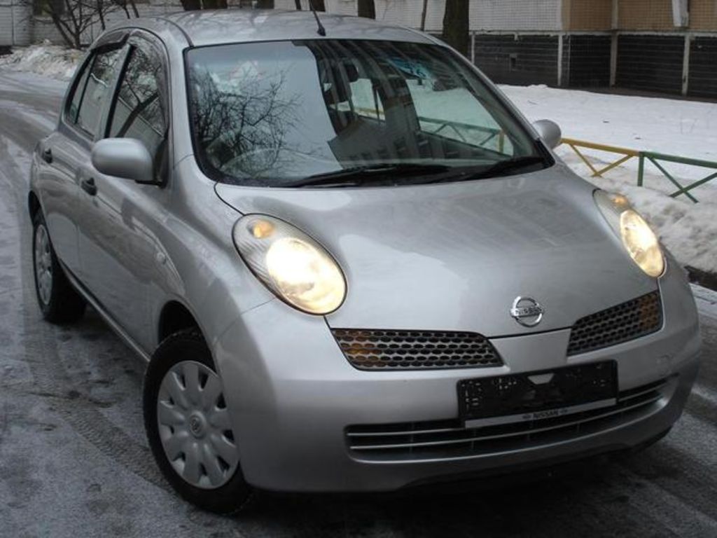 2002 Nissan March