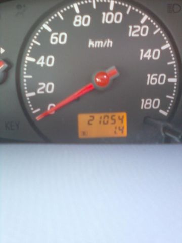 2002 Nissan March