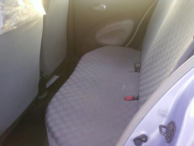 2002 Nissan March