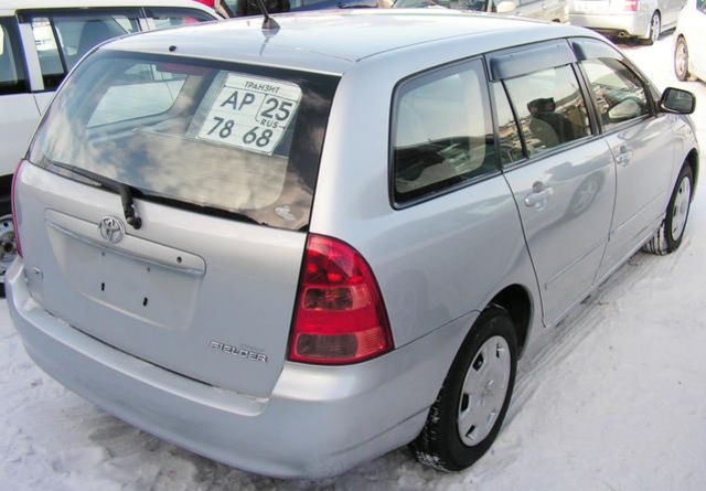 2002 Nissan March