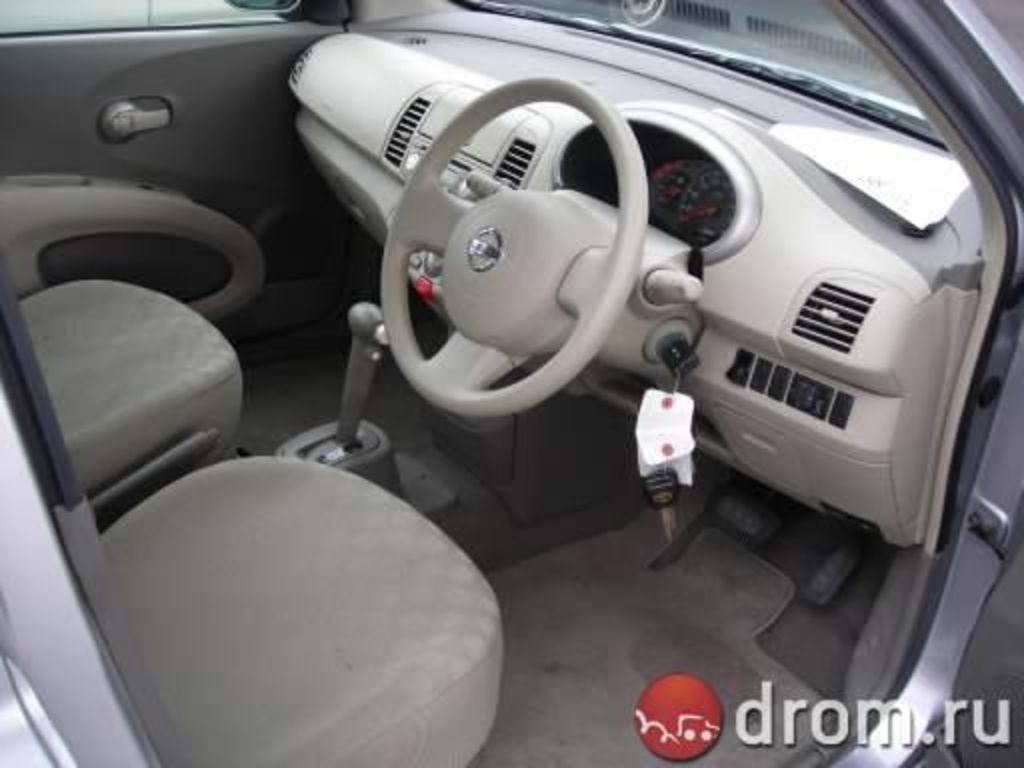 2002 Nissan March