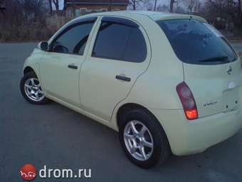 2002 Nissan March