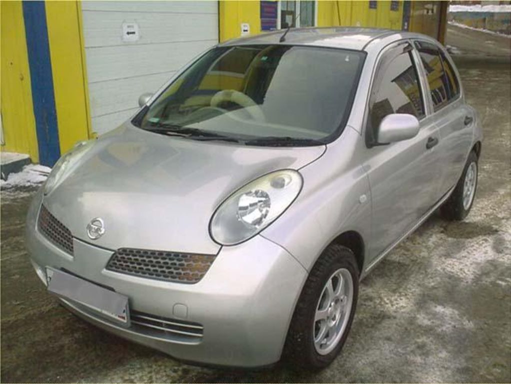 2002 Nissan March