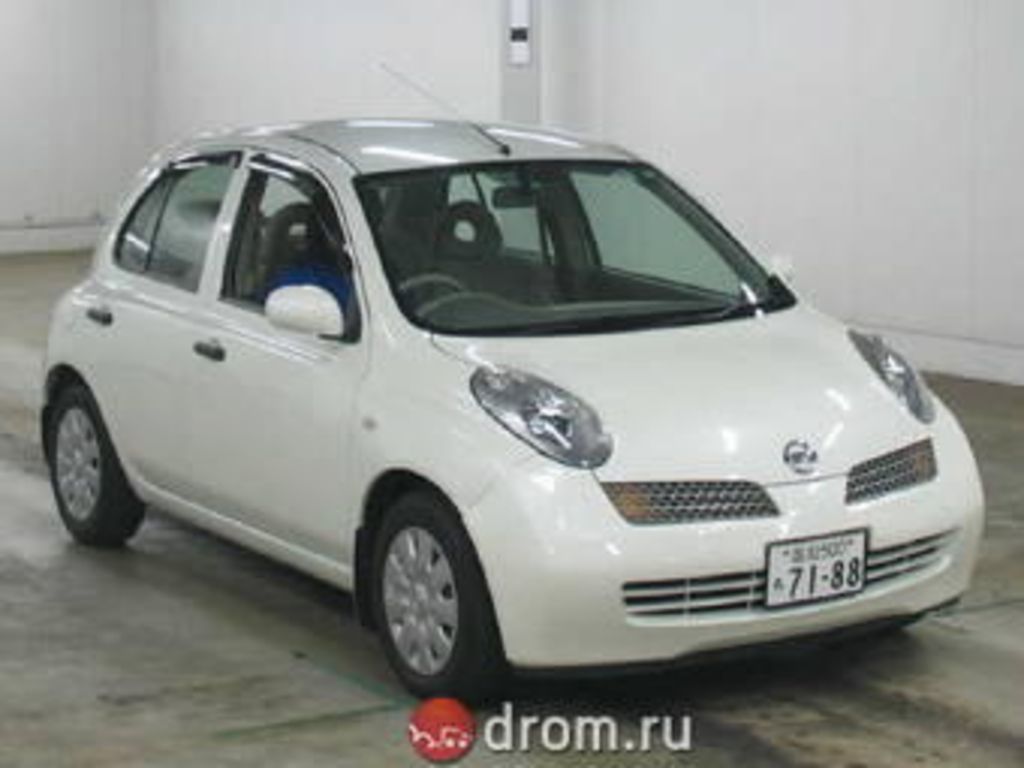 2002 Nissan March