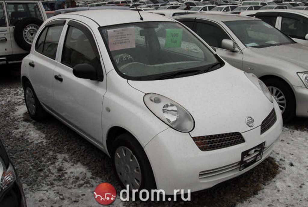2002 Nissan March