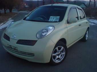 2002 Nissan March