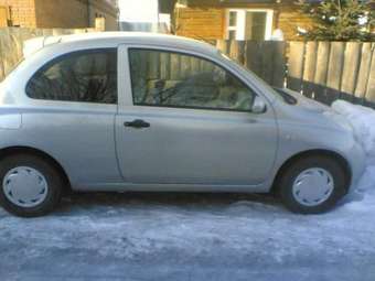 2002 Nissan March