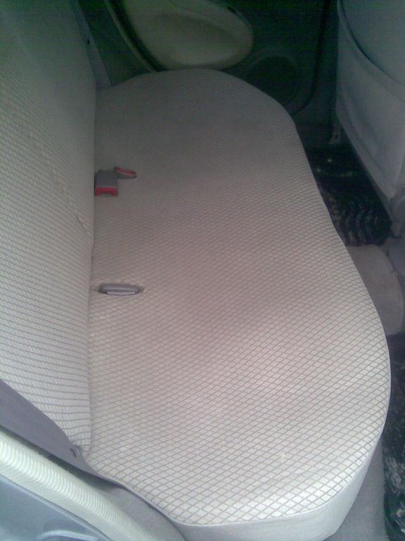 2002 Nissan March