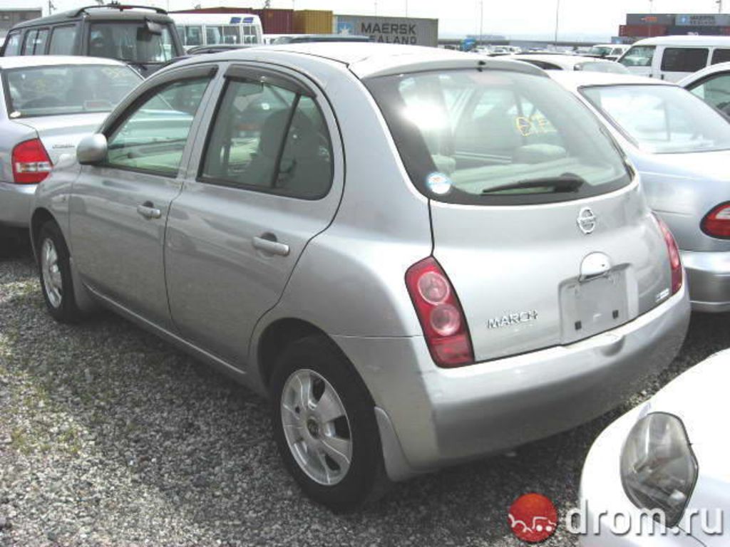 2002 Nissan March