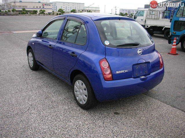 2002 Nissan March