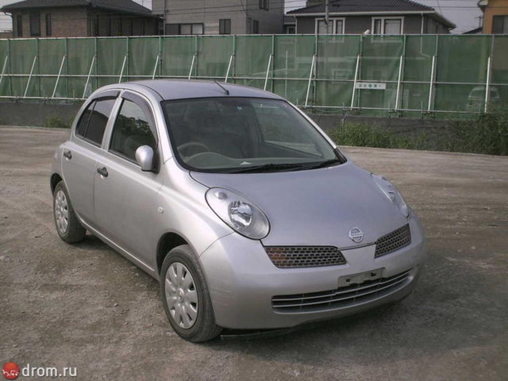 2002 Nissan March