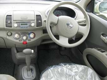 Nissan March