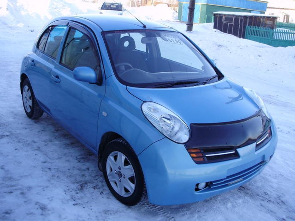 2002 Nissan March