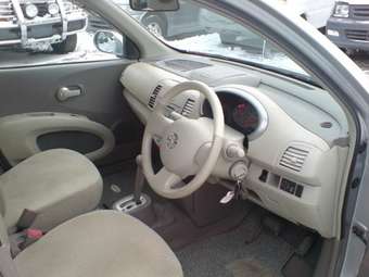 Nissan March