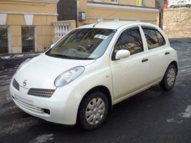 2002 Nissan March