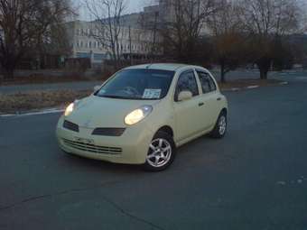 2002 Nissan March