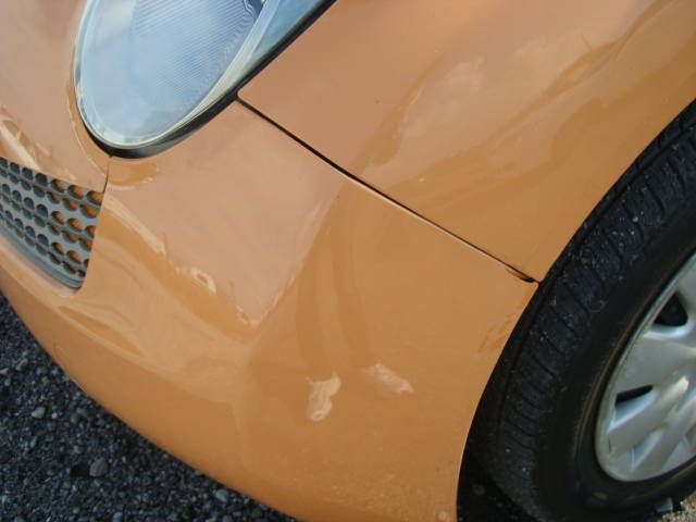 2002 Nissan March