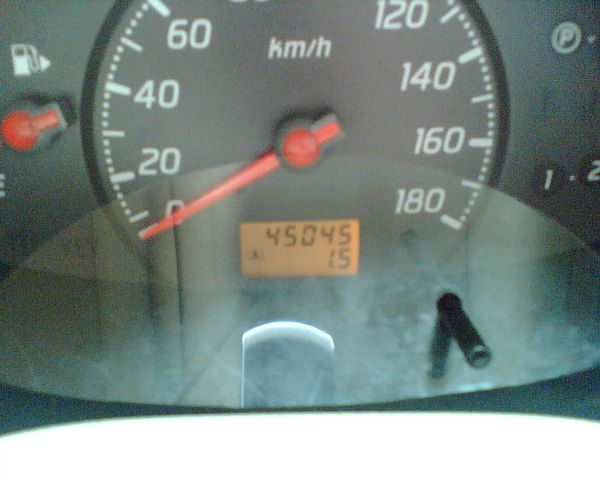 2002 Nissan March