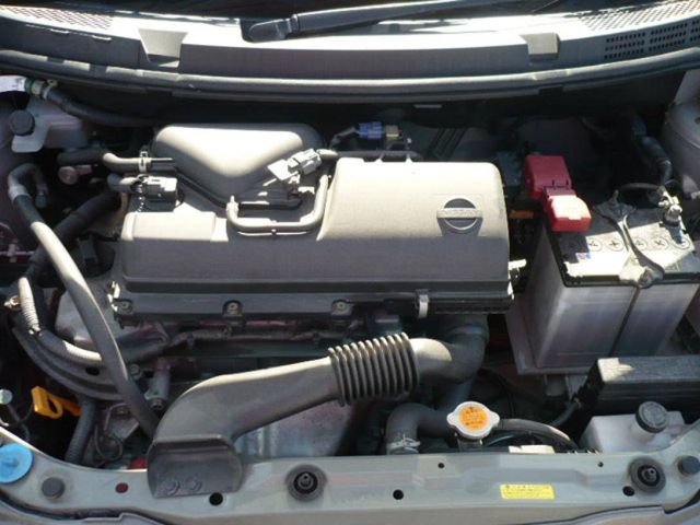 2002 Nissan March