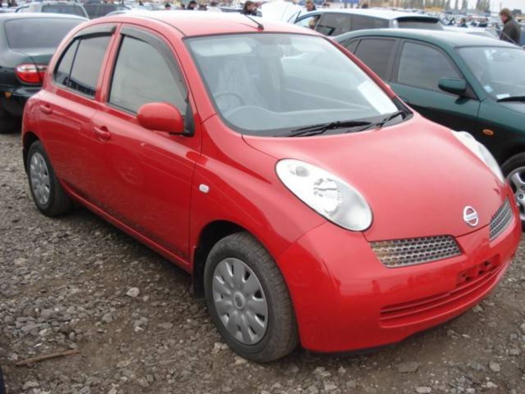 2002 Nissan March