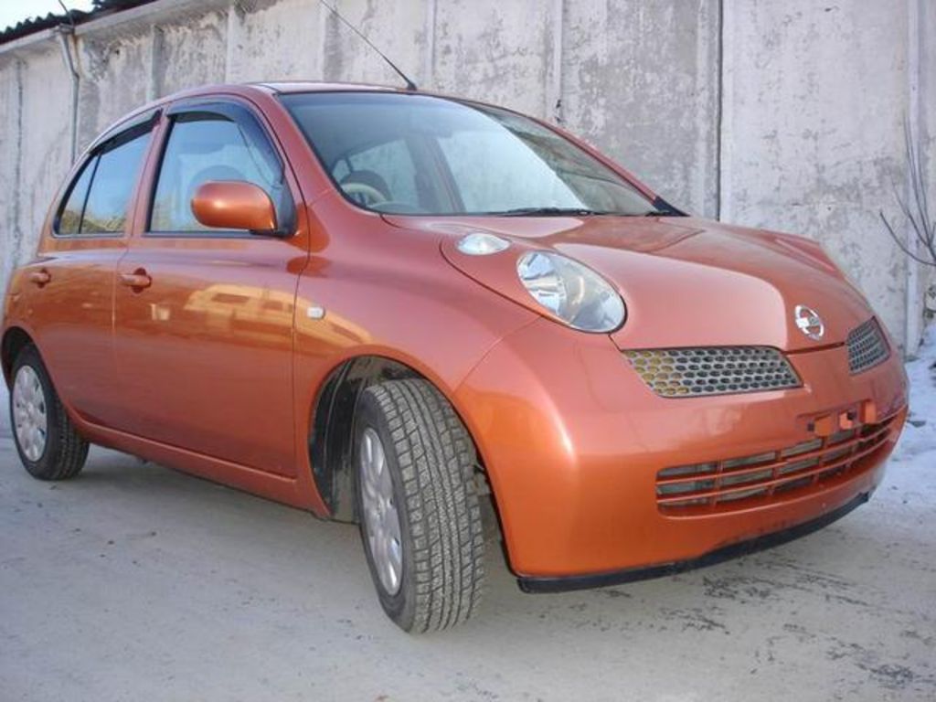 2002 Nissan March