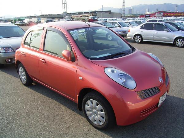 2002 Nissan March Pictures