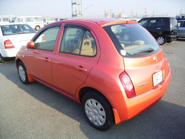 2002 Nissan March Photos