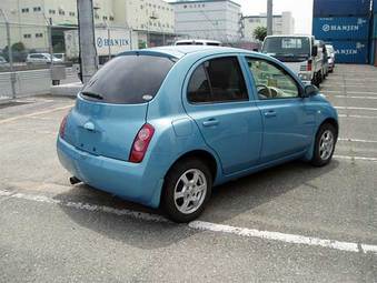 2002 Nissan March Pictures
