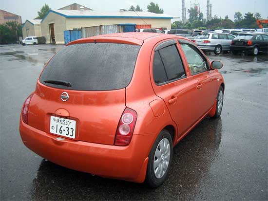 2002 Nissan March Photos