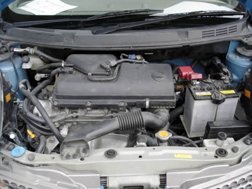 2002 Nissan March Photos